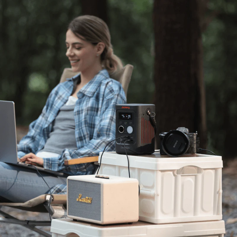 Jackery Explorer 300D Portable Power Station - Image 6