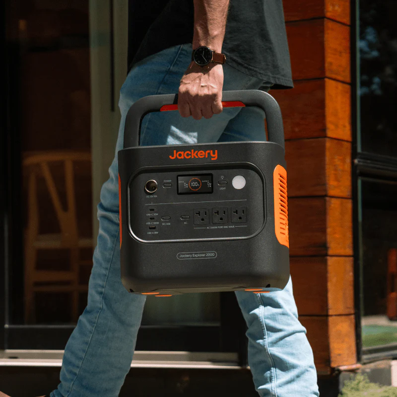 Jackery Solar Generator  2000 v2 - Image 5